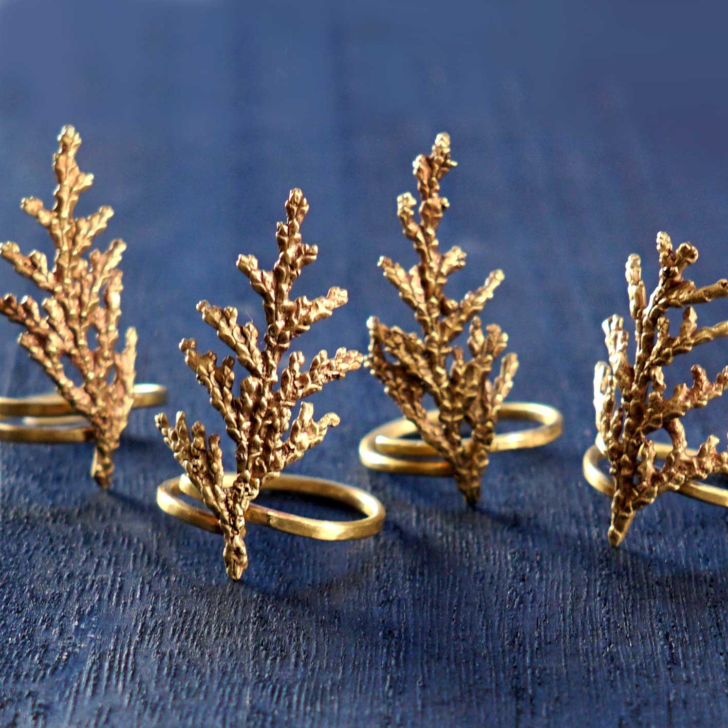 Hinoki pen cuff
