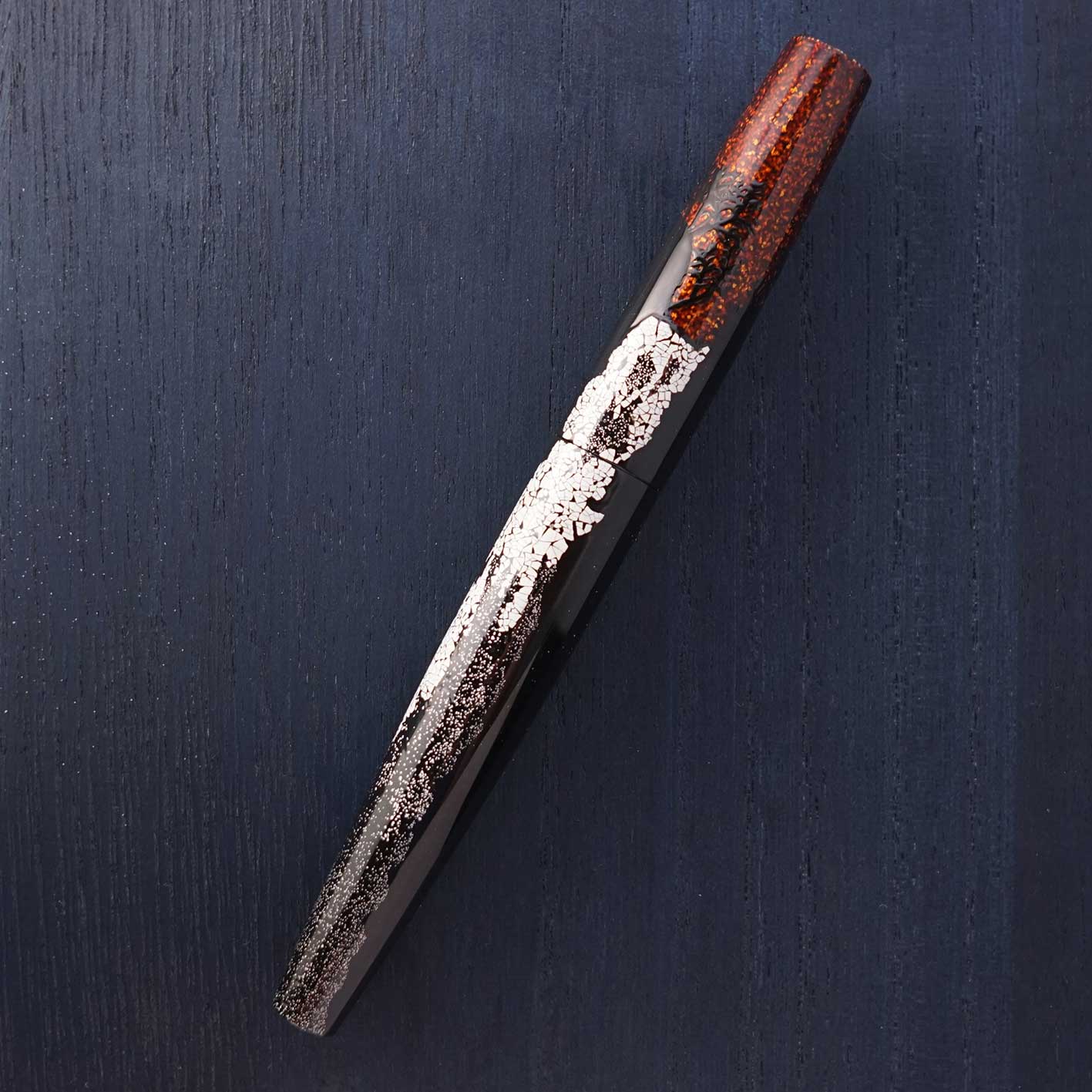 seY   卵殻  rankaku fountain pen  / A waterfall in the dark of night (R003)
