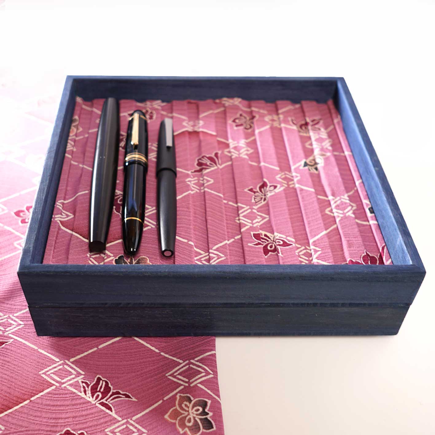 Kimono pen tray #05