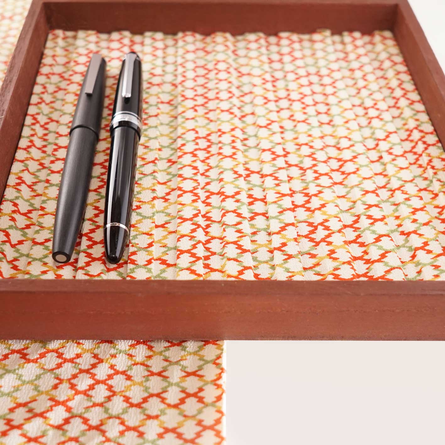 Kimono pen tray #08