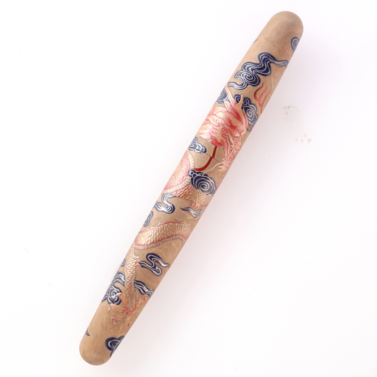 seY   蒔絵  makie fountain pen  /White dragon on white barrel（M06）