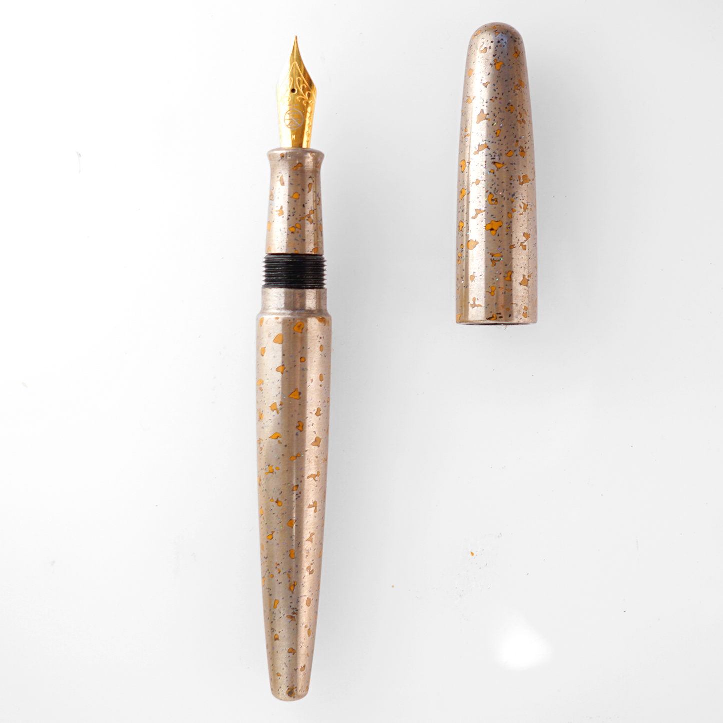 seY   津軽塗  tsugarunuri fountain pen  /silver and yellow  / tsu002