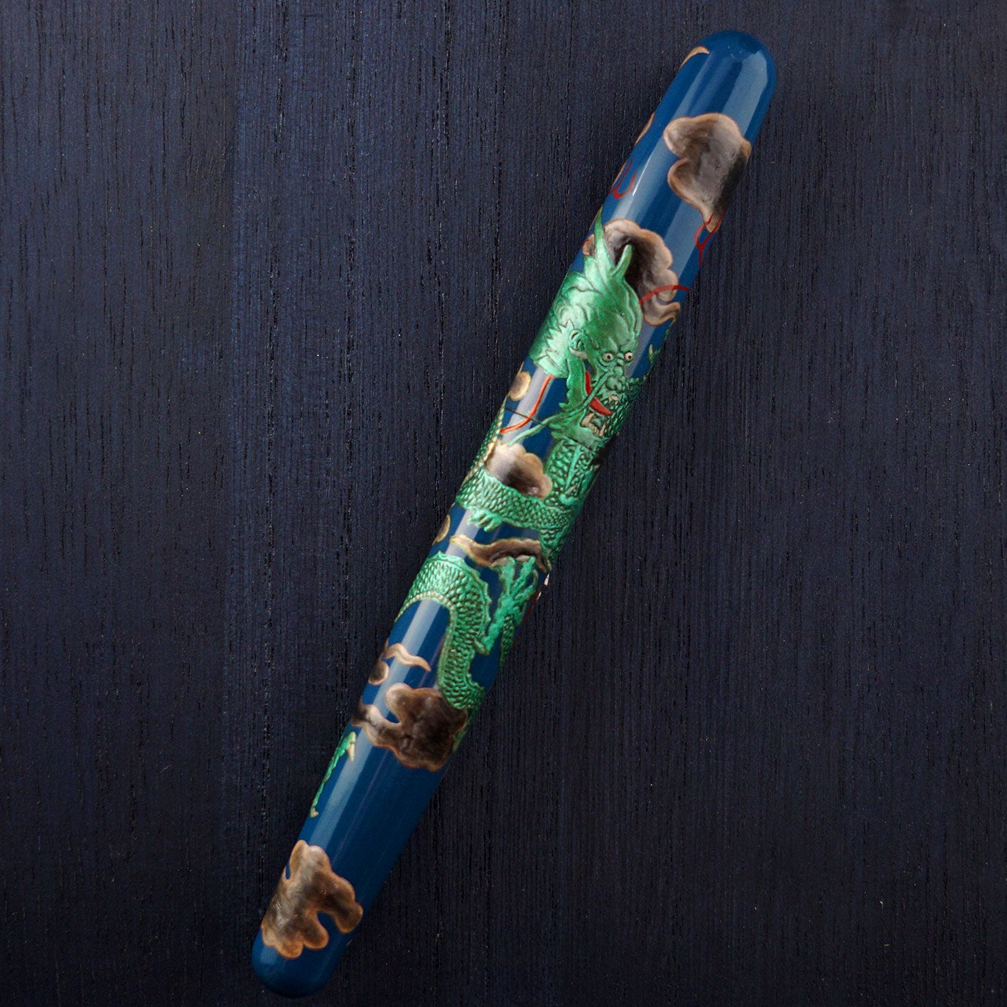 seY   蒔絵  makie fountain pen  /green dragon  万年筆　（M16）