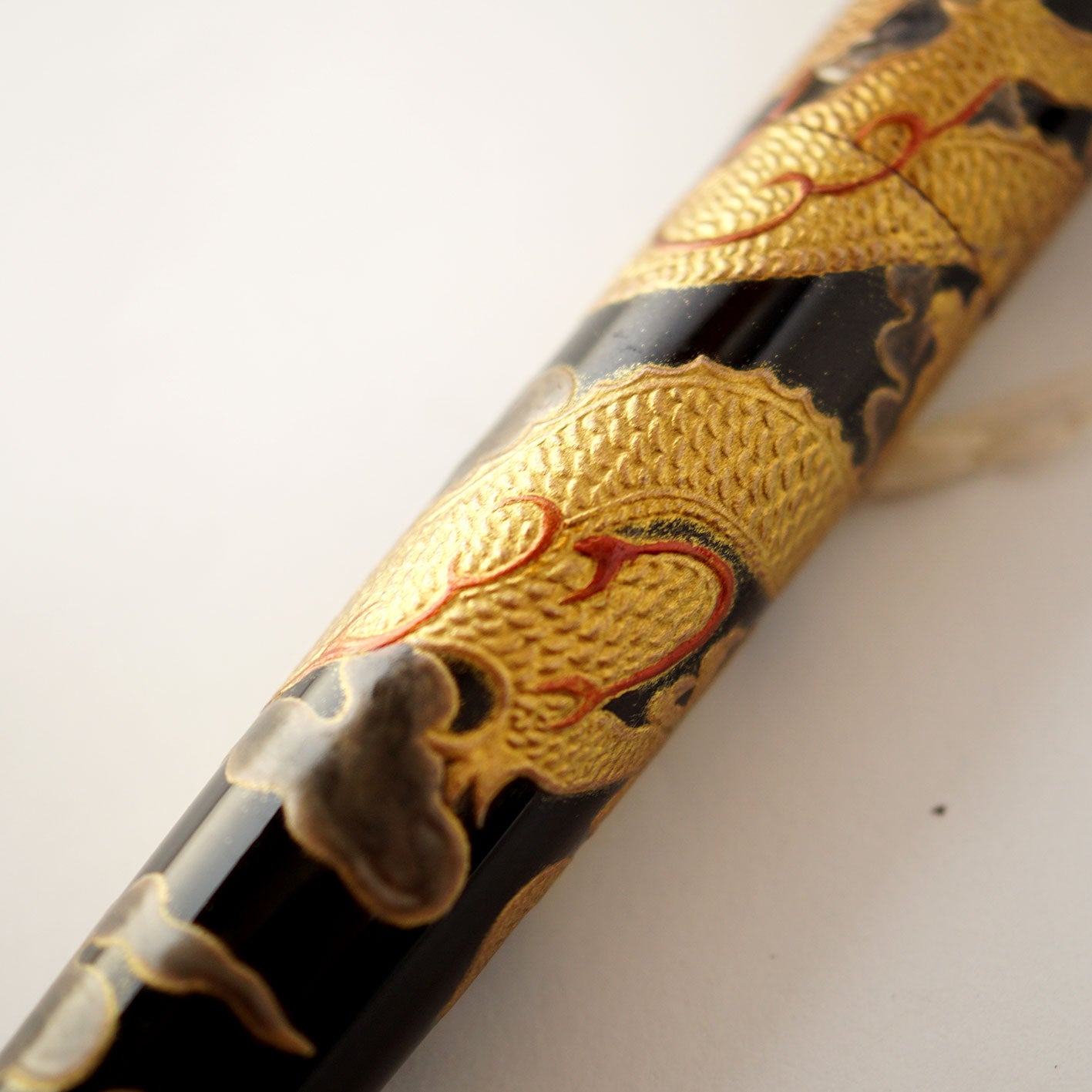 seY   蒔絵  makie fountain pen  /golden dragon  万年筆　（M03）